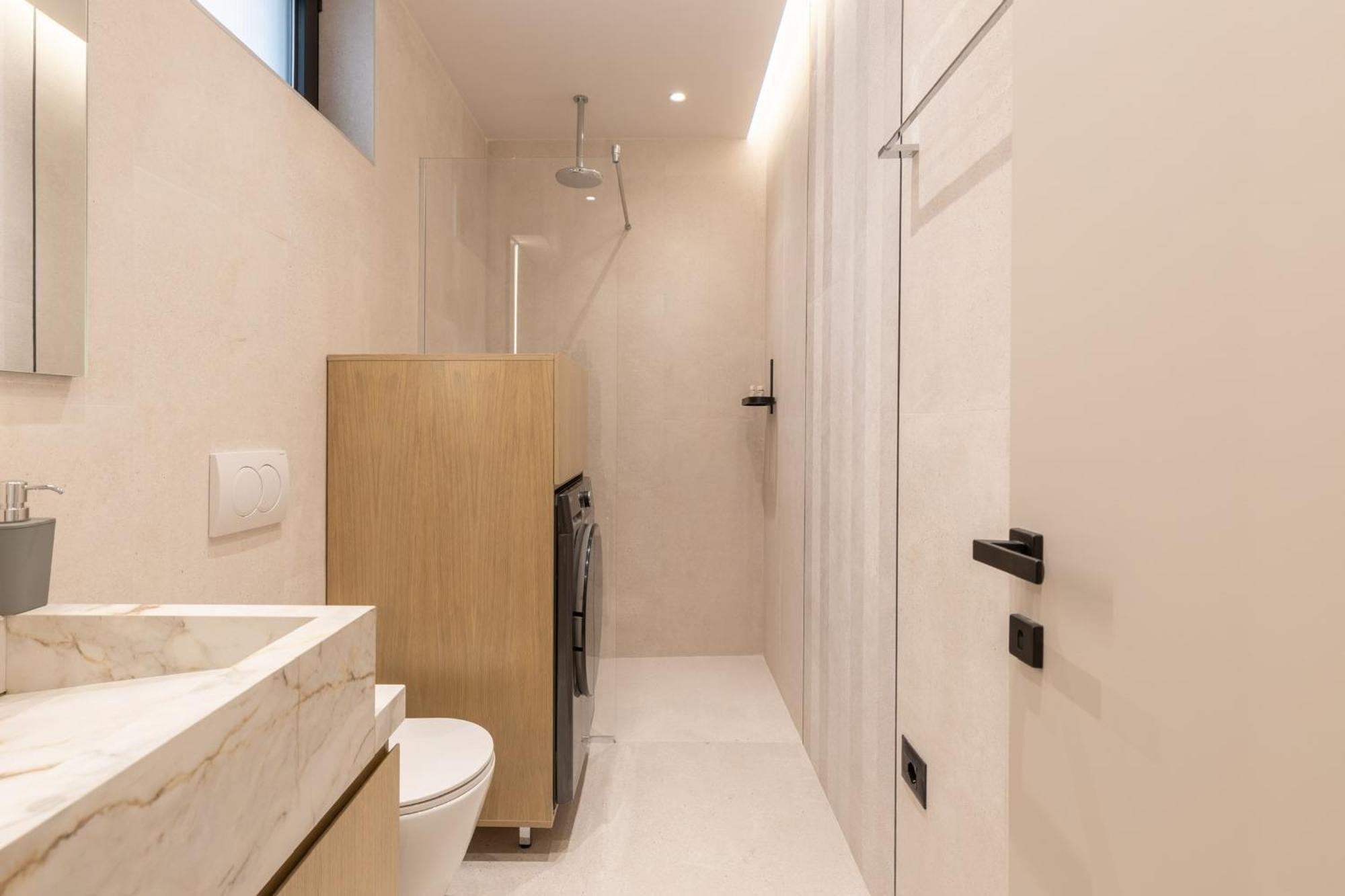 Central Inn, New Bazaar Apartment Tirana Exterior photo